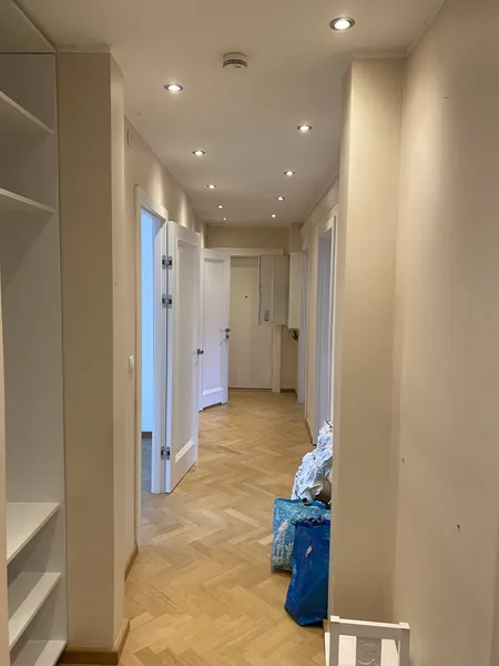 Sonnige Dachwohnung im Altbau — photo 1